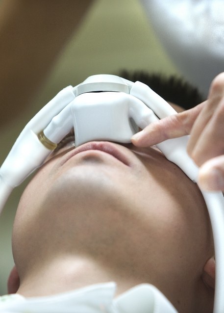 Dental patient wearing nose mask for nitrous oxide sedation in Tampa